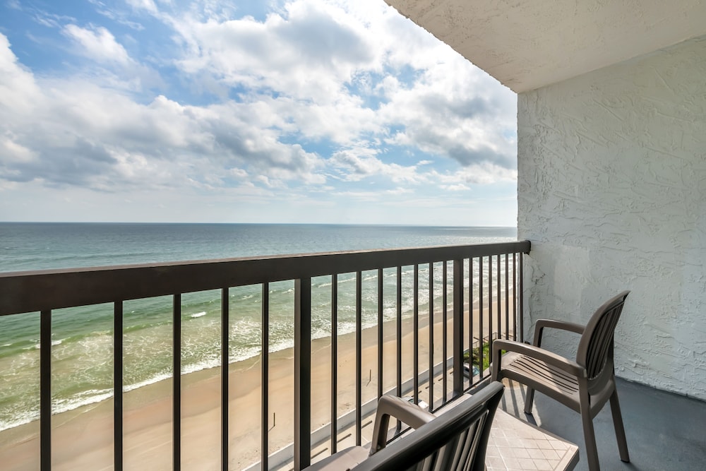 Tropical Winds Oceanfront Hotel - photo 37