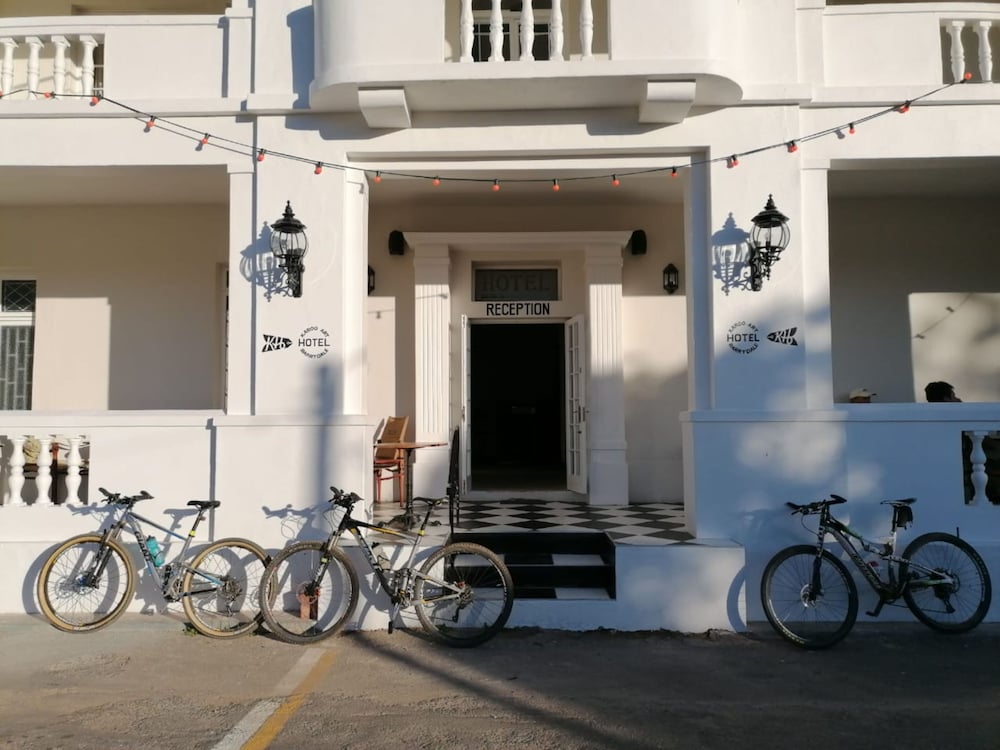 Karoo Art Hotel — 4-Star Luxury Hotel in Swellendam, South Africa