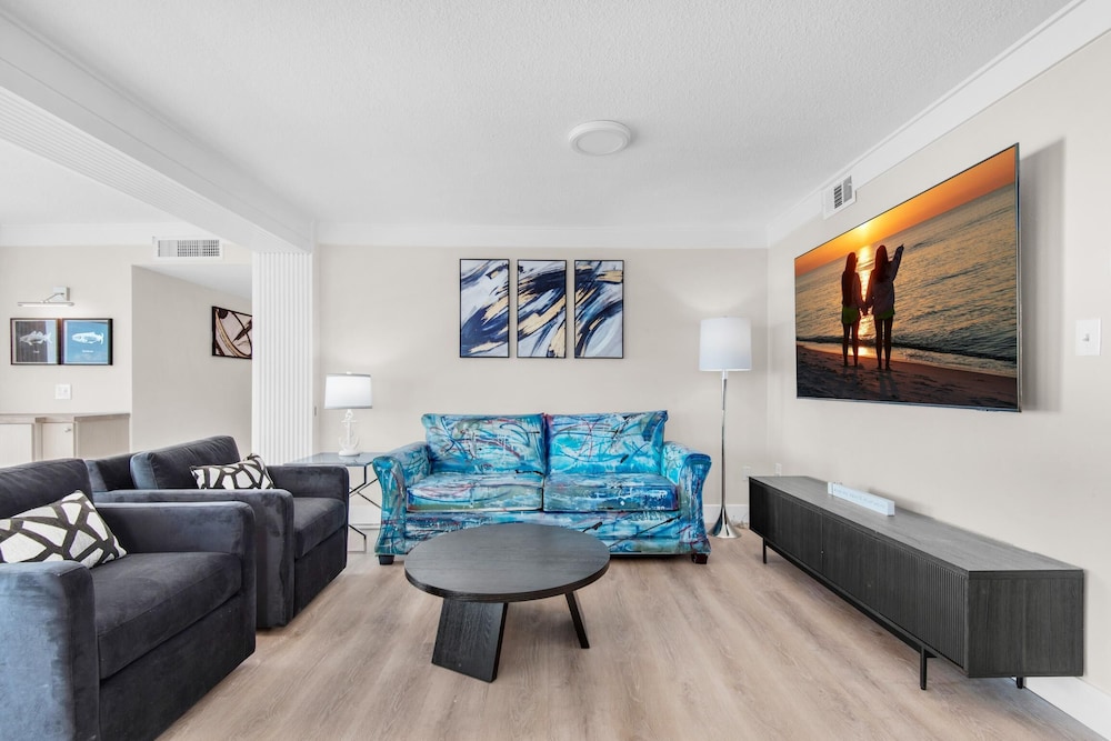 Shoreline Towers 2086 - photo 13