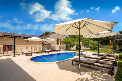 Villa Stauri — 4-Star Luxury Hotel in Zminj, Croatia