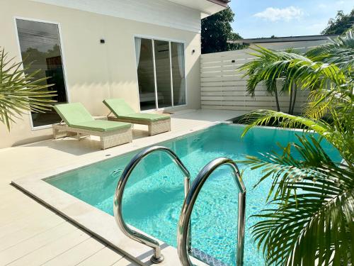 Oh lala 3 BR Pool Villa — 4-Star Luxury Hotel in Ko Pha Ngan, Thailand