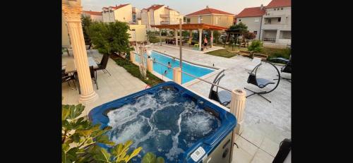 Apartmani Ivan V Relax — 4-Star Luxury Hotel in Vodice, Croatia