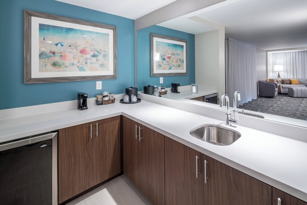 Courtyard by Marriott Hilton Head Island - photo 11