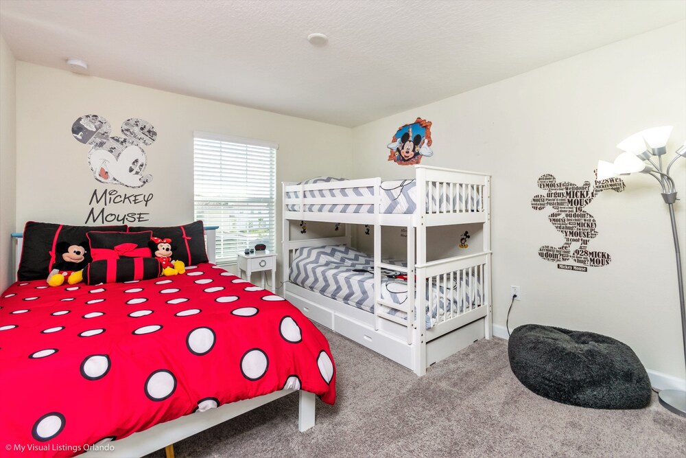 8997 SD Champions Gate Resort Style 5 Bedroom - photo 9