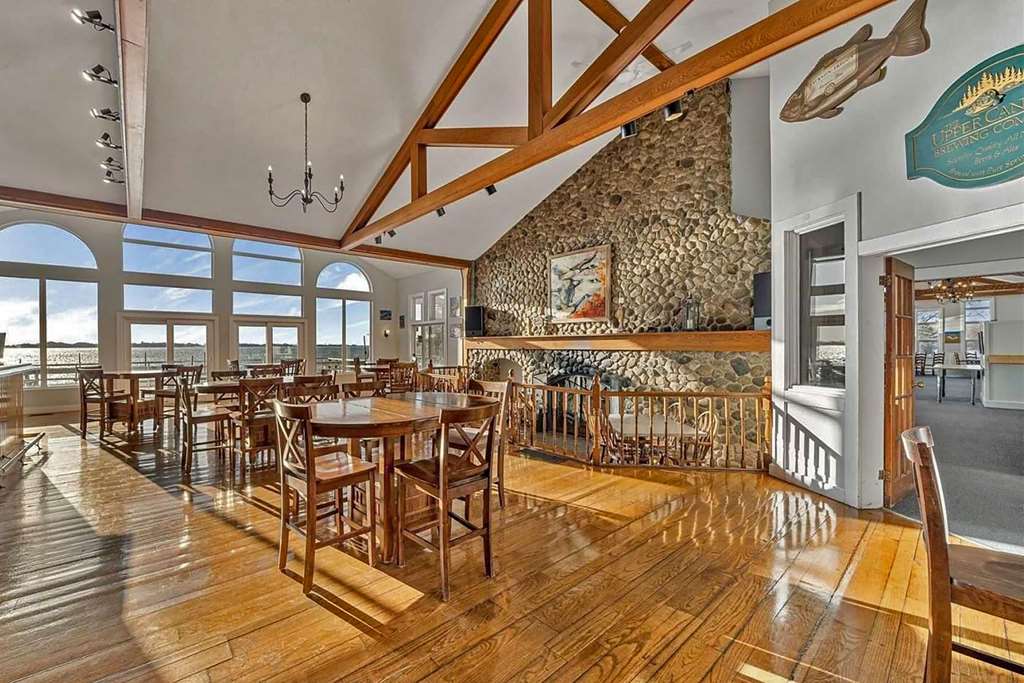 Isaiah Tubbs Resort & Conference Centre in Prince Edward, Canada