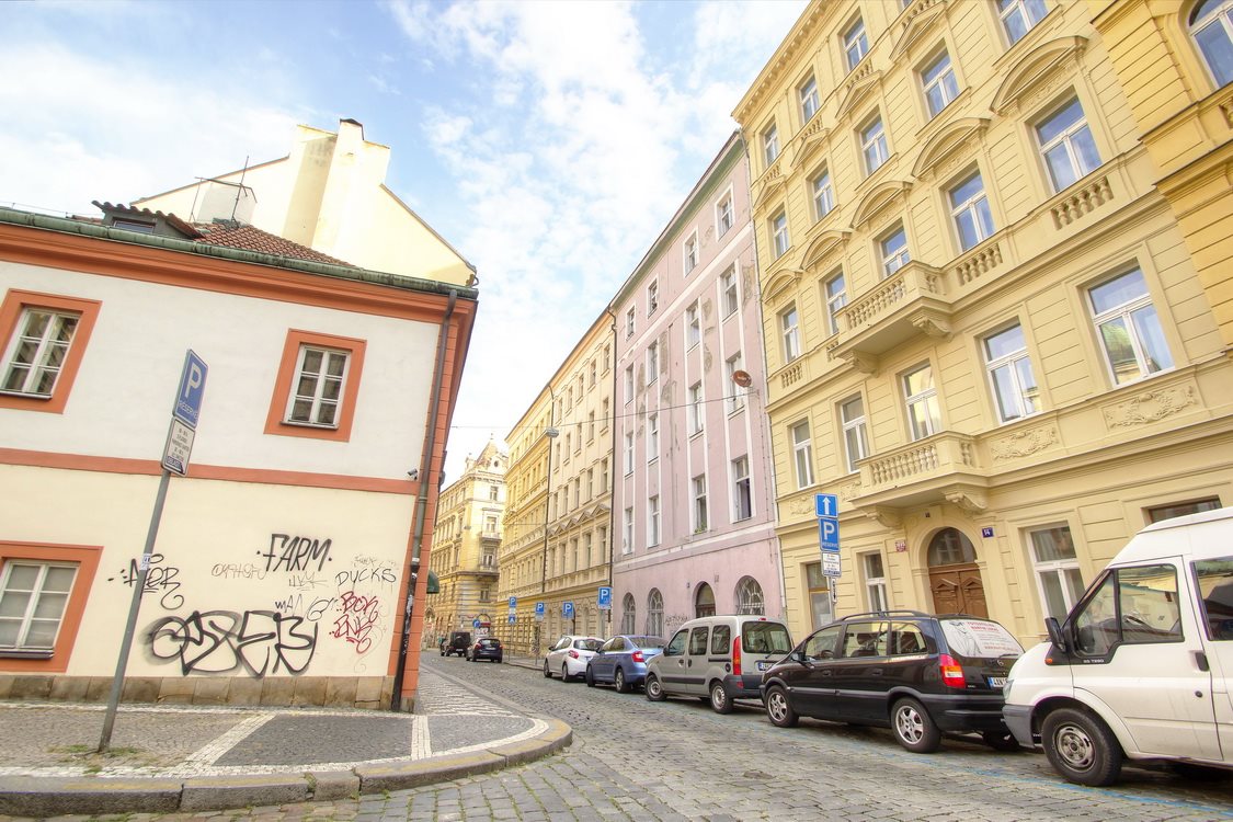 Centrum Apartments Pstrossova — 4-Star Luxury Hotel in Prague, Czech Republic