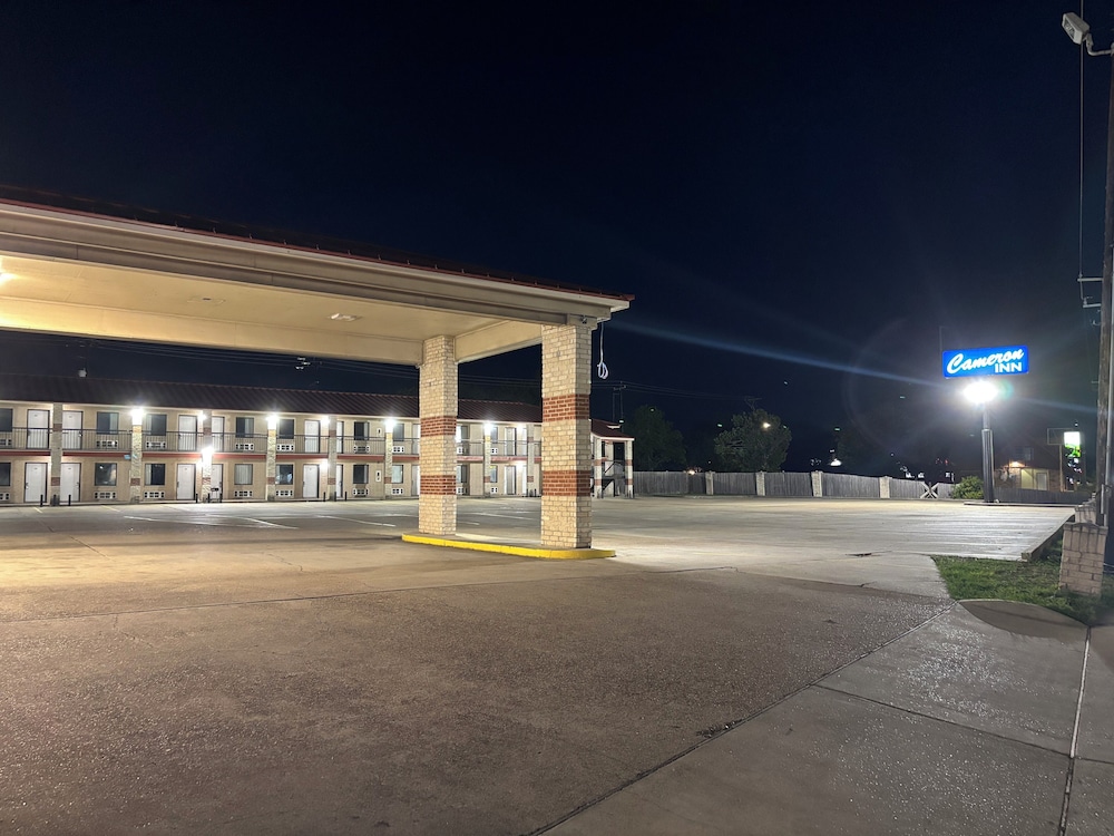 Travelodge by Wyndham Victoria TX - photo 16