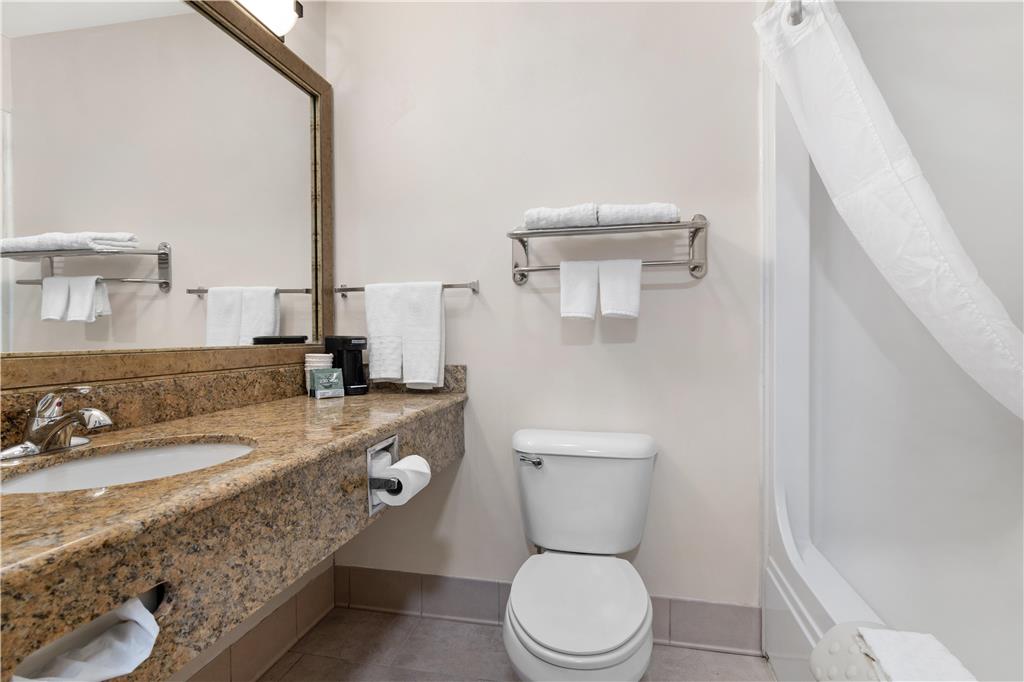 Best Western Brookfield - photo 44