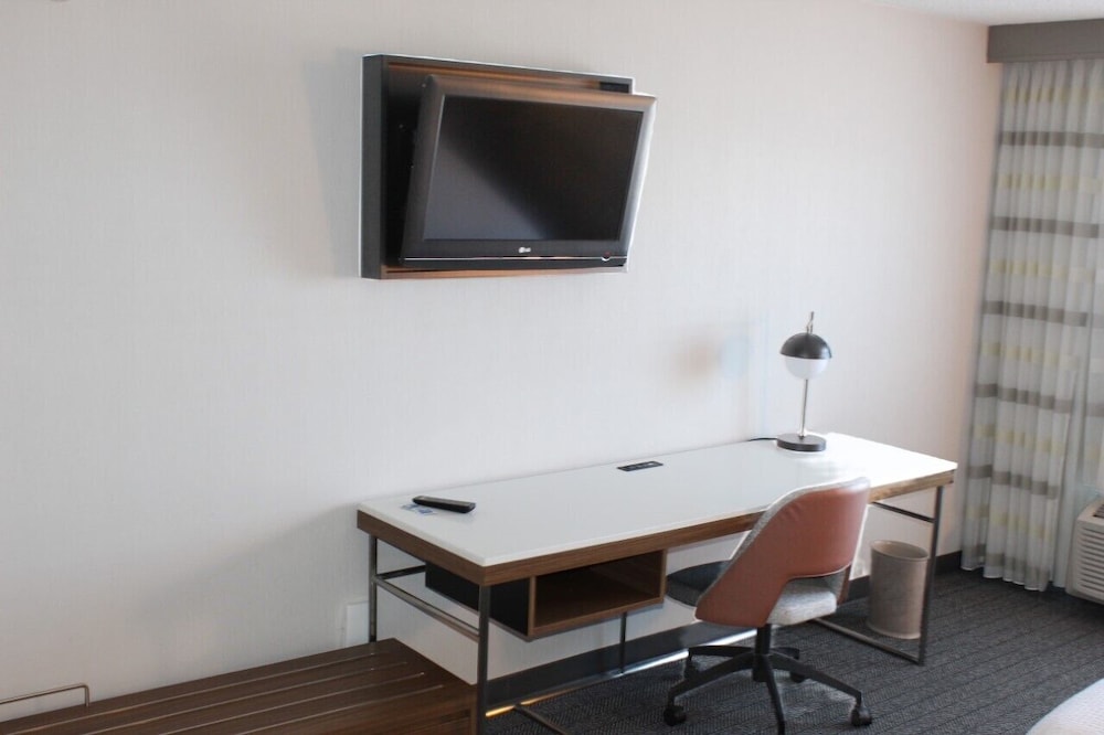 Courtyard by Marriott Santa Fe - photo 8
