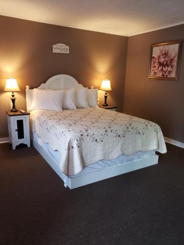 Blue Ridge Motel - photo 19