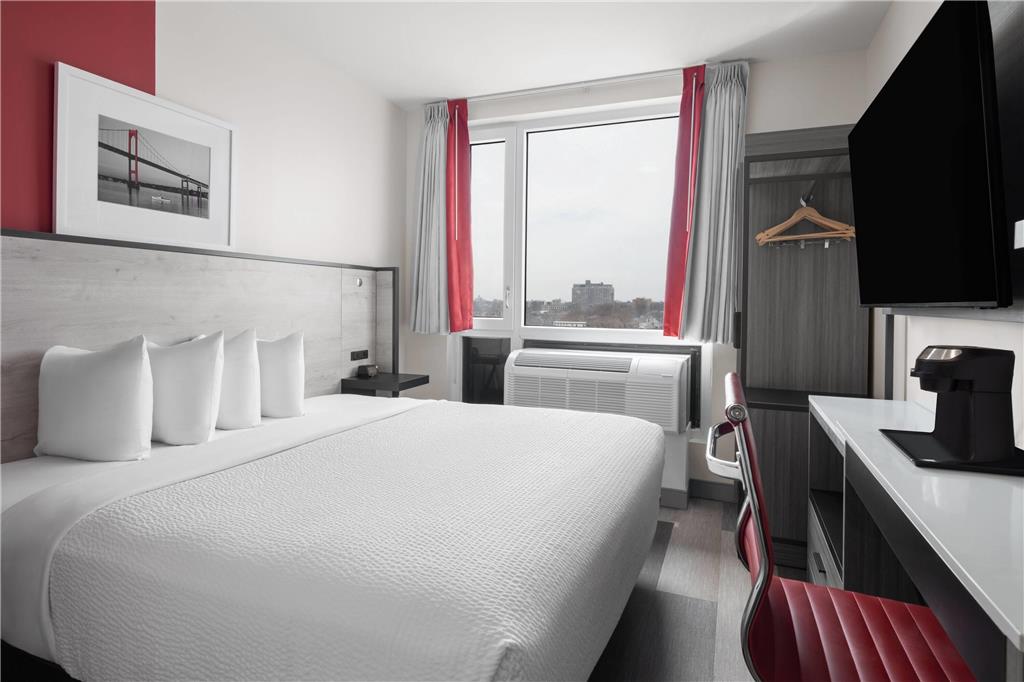 Ramada by Wyndham Brooklyn Near Flatbush - photo 27