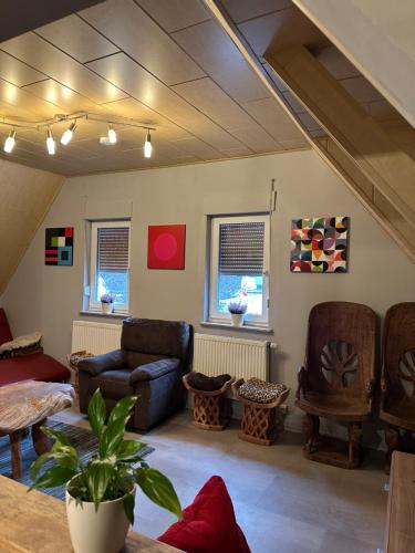 Ferien & Monteur Wohnung 1 Little Afrika Extensive 5 Zimmer Wohnung — 4-Star Luxury Hotel in Minden, Germany