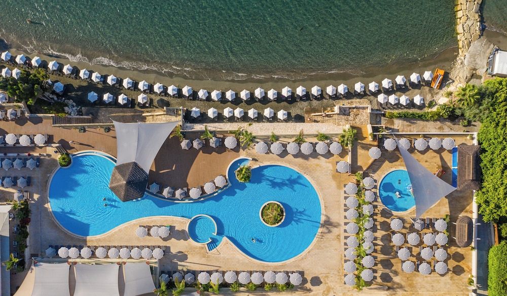 Royal Apollonia by Louis Hotels — 5-Star Luxury Hotel in Limassol, Cyprus