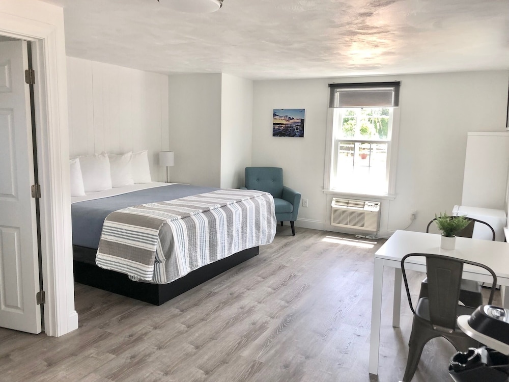 Kingfisher Oceanside - photo 13