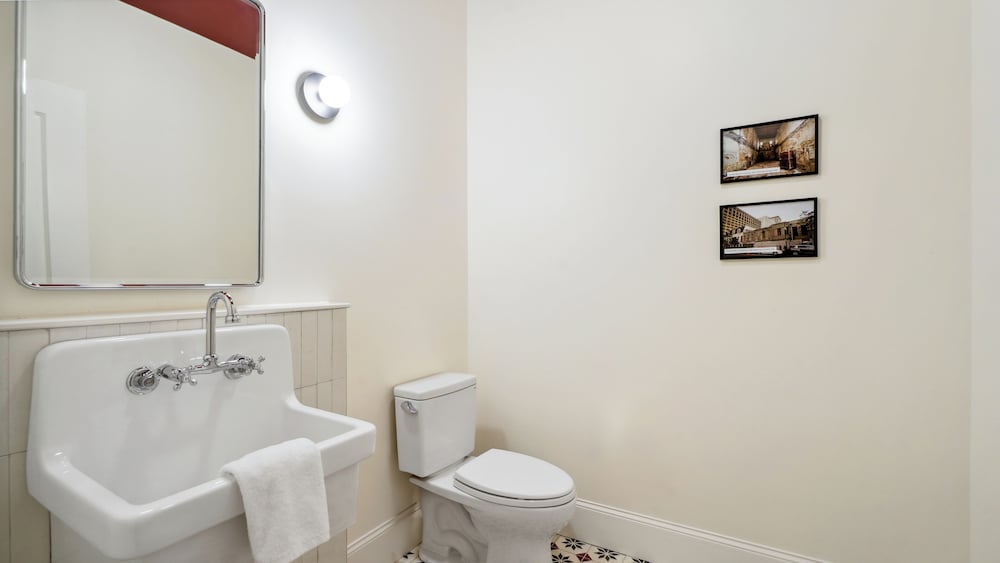 The Mary Beth Hotel & Gallery - photo 61