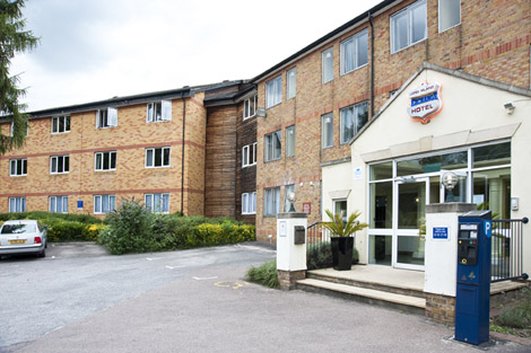 Long Island Exchange — hotel in Rickmansworth