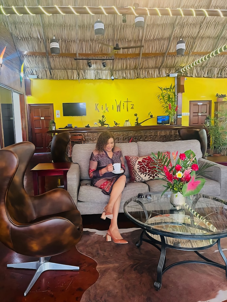 Kiki Witz — Belmopan — photo 4