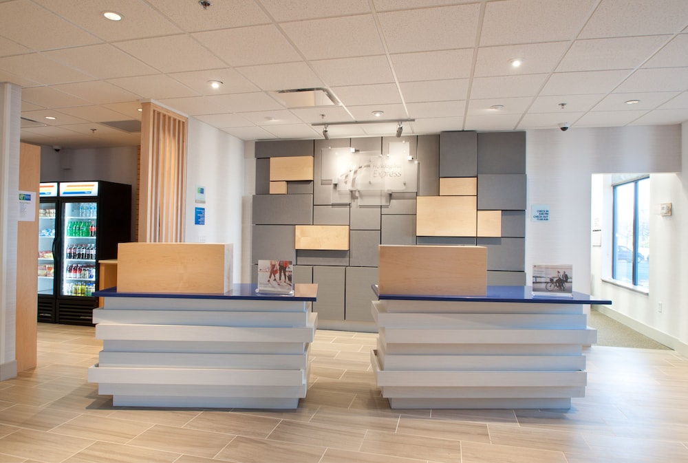 Holiday Inn Express Quantico Stafford by IHG - photo 46