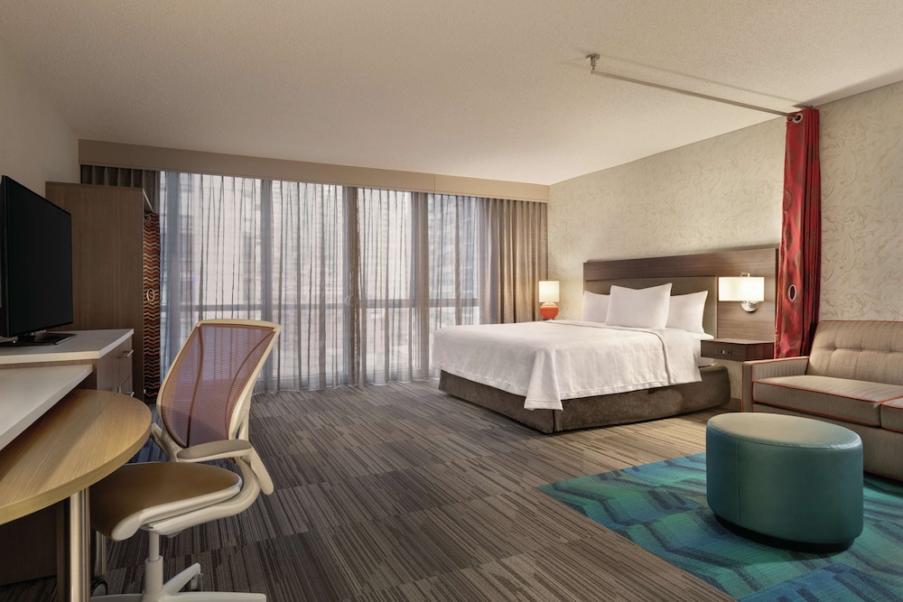 Home2 Suites by Hilton Chicago River North - photo 10