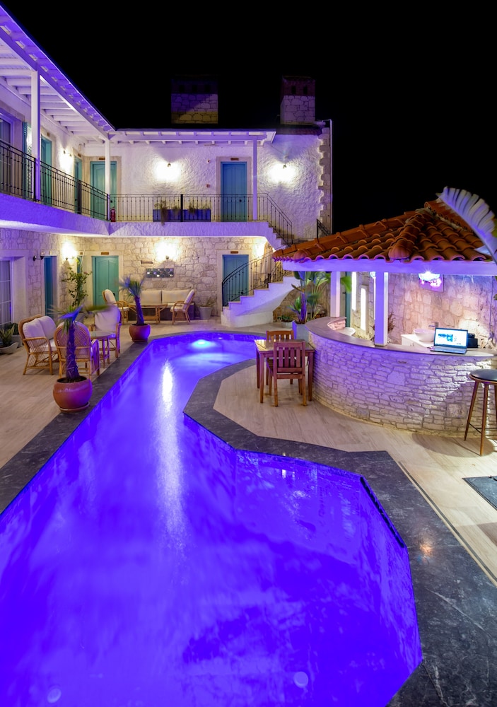 Avlu Alaçatı Boutique Hotel — Alacati — photo 4