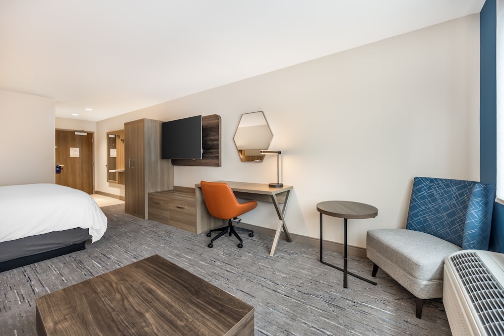 Holiday Inn Express & Suites Nashville West End Univ Area by IHG - photo 16