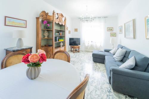 147 Ca' Da Lice Nel Centro di Sestri Levante 5 Minuti Baia Del Silenzio Mare E Spiaggia — 4-Star Luxury Hotel in Sestri Levante, Italy