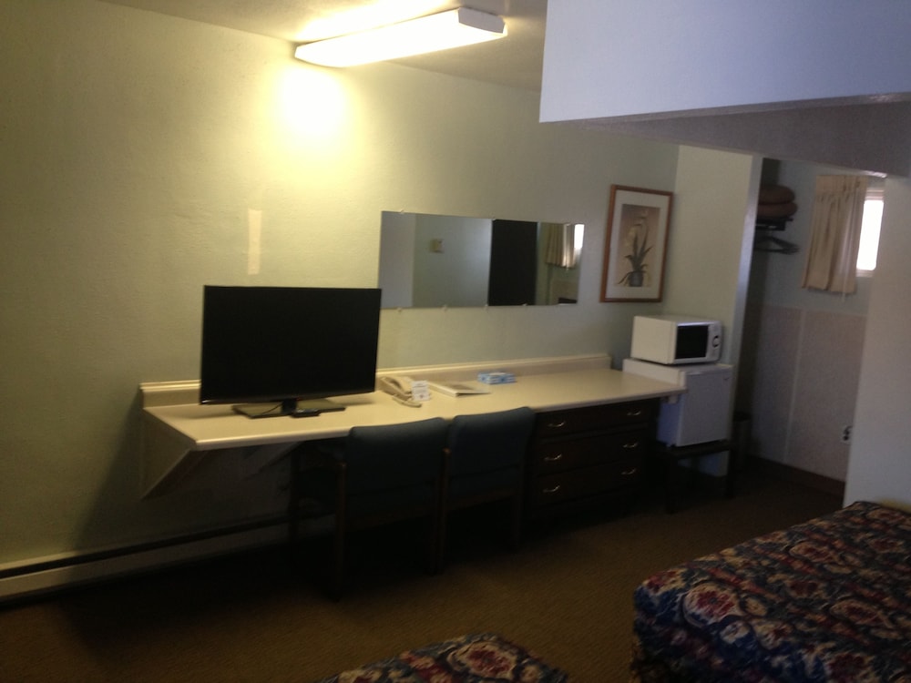 Jamestown Motel - photo 7