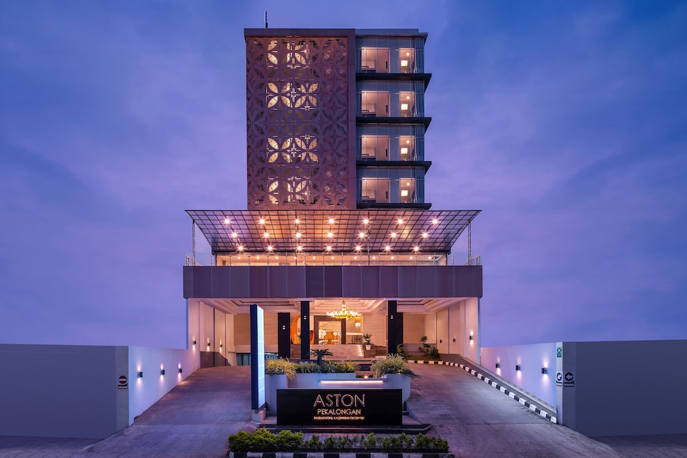 Aston Pekalongan Syariah Hotel and Conference Center — 4-Star Luxury Hotel in Pekalongan, Indonesia