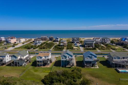 Beach Dugout - carbon neutral hotel in Nags Head