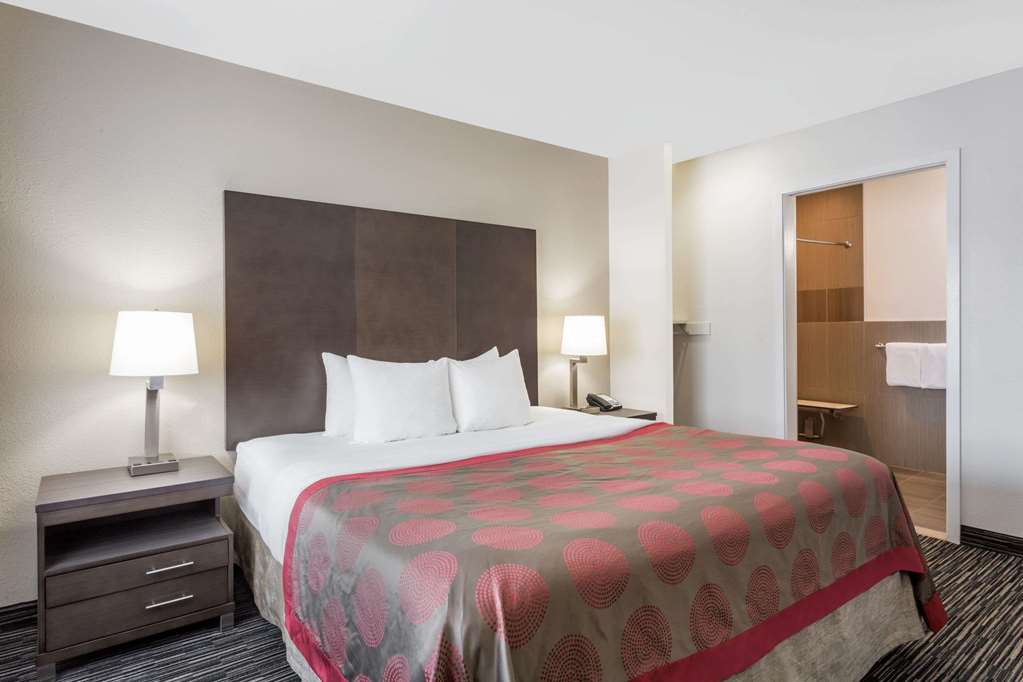 Ramada by Wyndham Monterey - photo 19
