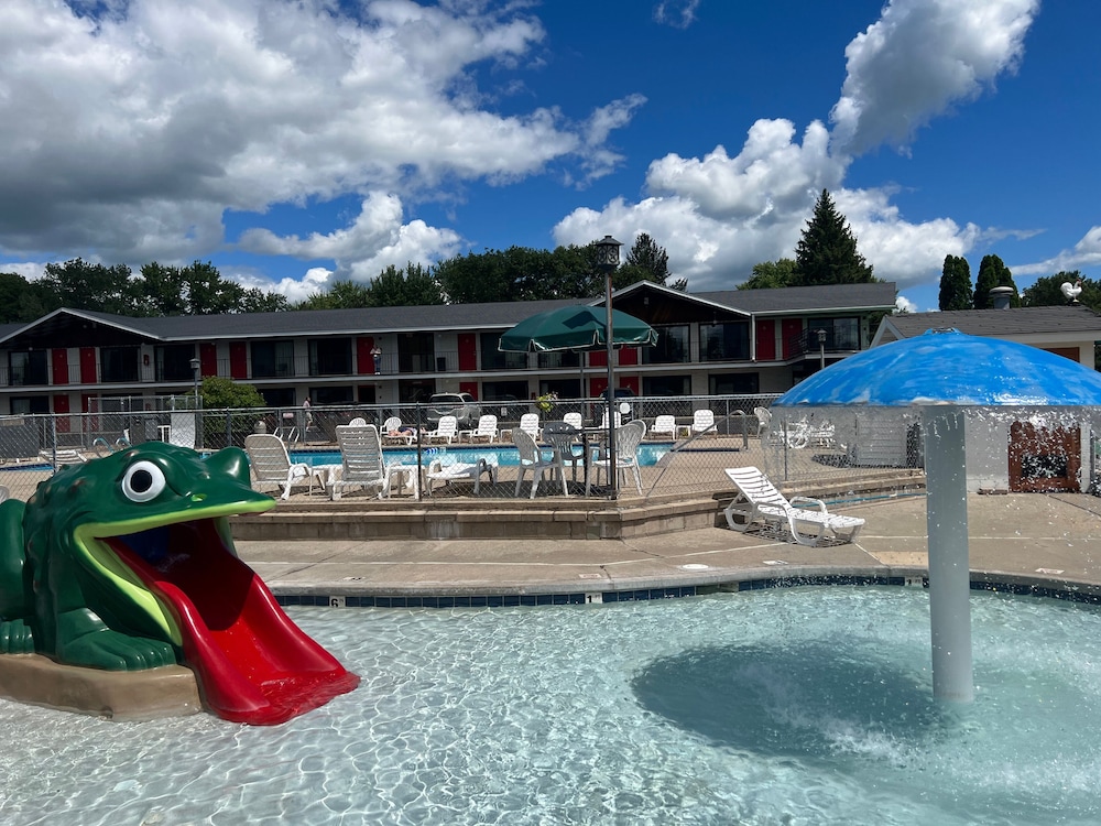 All Star Inn & Suites - photo 373