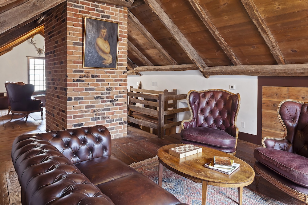 Printmaker's Inn - photo 48