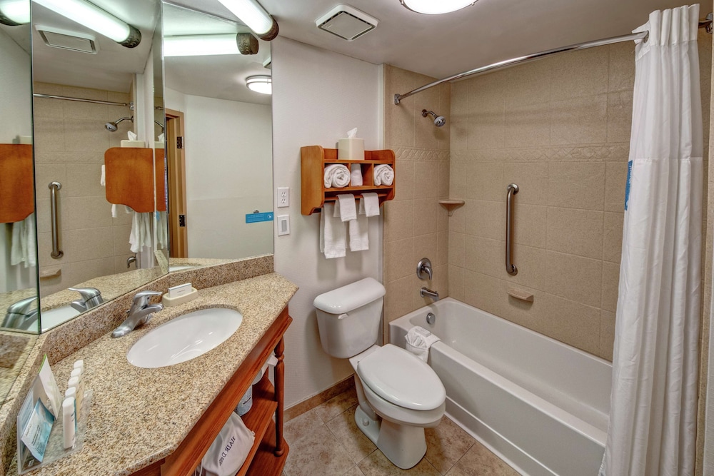 Hampton Inn Winchester - photo 24