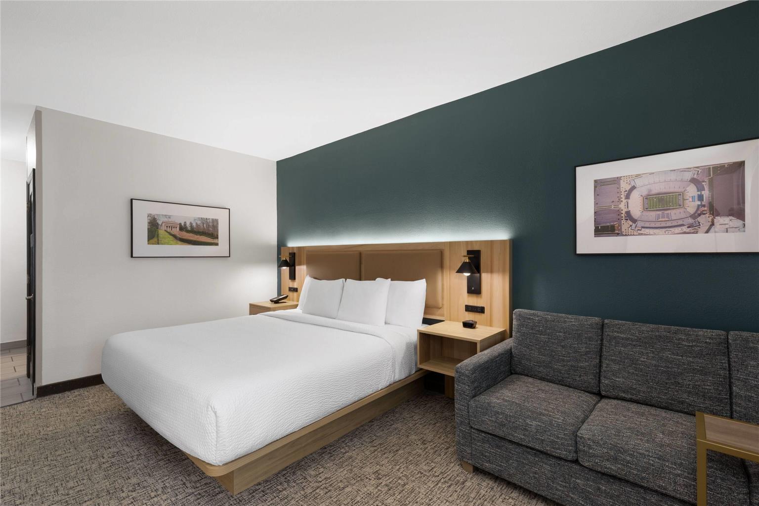 La Quinta Inn & Suites by Wyndham Lexington South Hamburg - photo 34