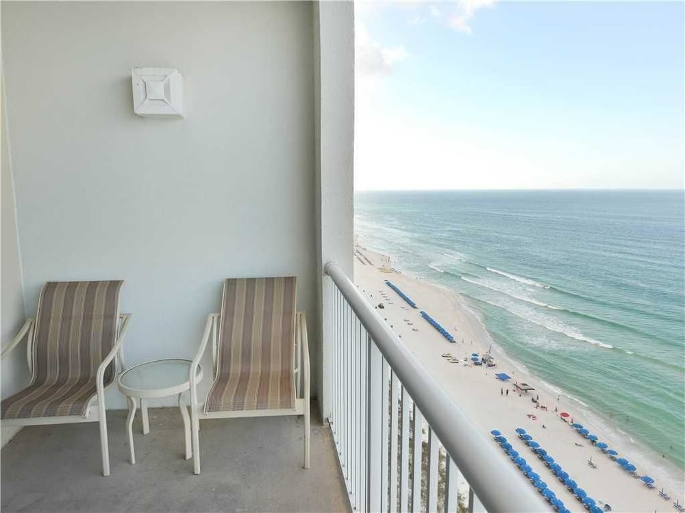 Majestic 1708 West Tower I Studio Condo - photo 10