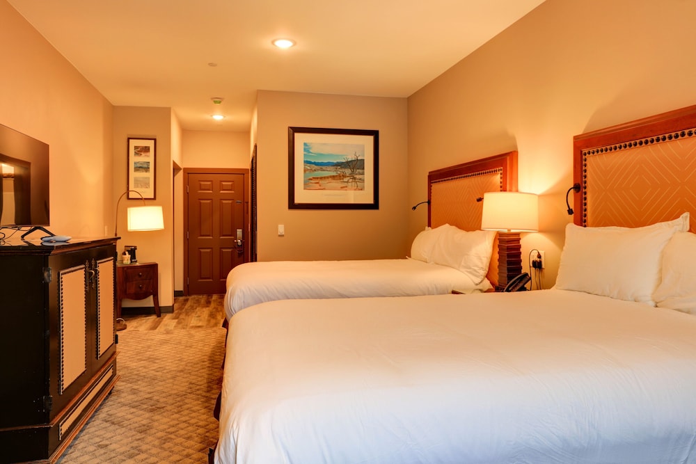 Wagon Wheel Hotel in West Yellowstone, United States