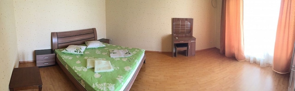 Lazurnaya 2 — Berdyansk — photo 4