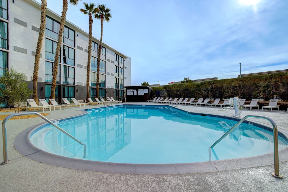 DoubleTree by Hilton Palmdale CA - photo 45