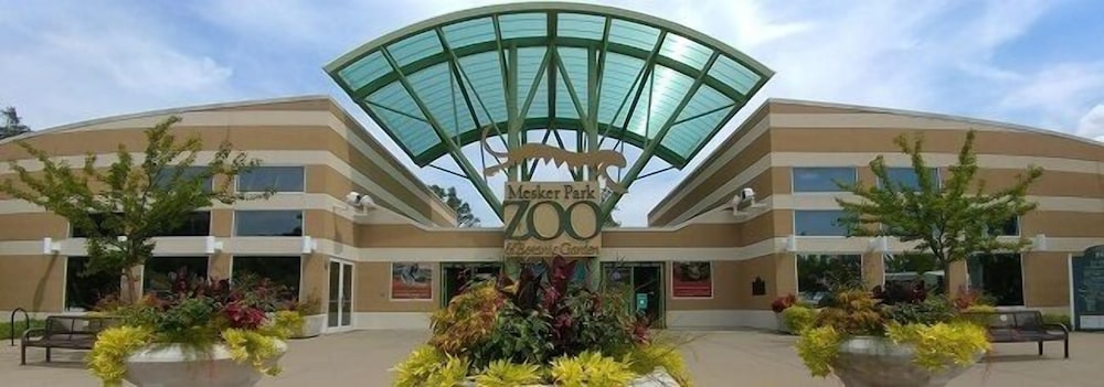 DoubleTree by Hilton Evansville - photo 87