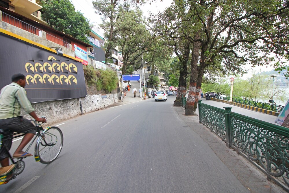 OYO 4111 Hotel Shivraj — hotel in Naini Tal