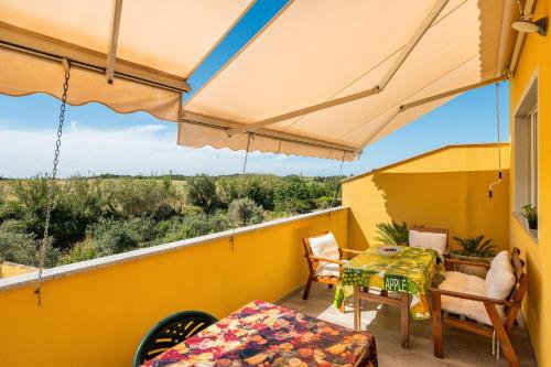Domus Luna — hotel in Giba