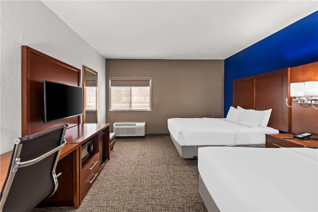 Comfort Inn & Suites Fairborn near Wright Patterson AFB - photo 36
