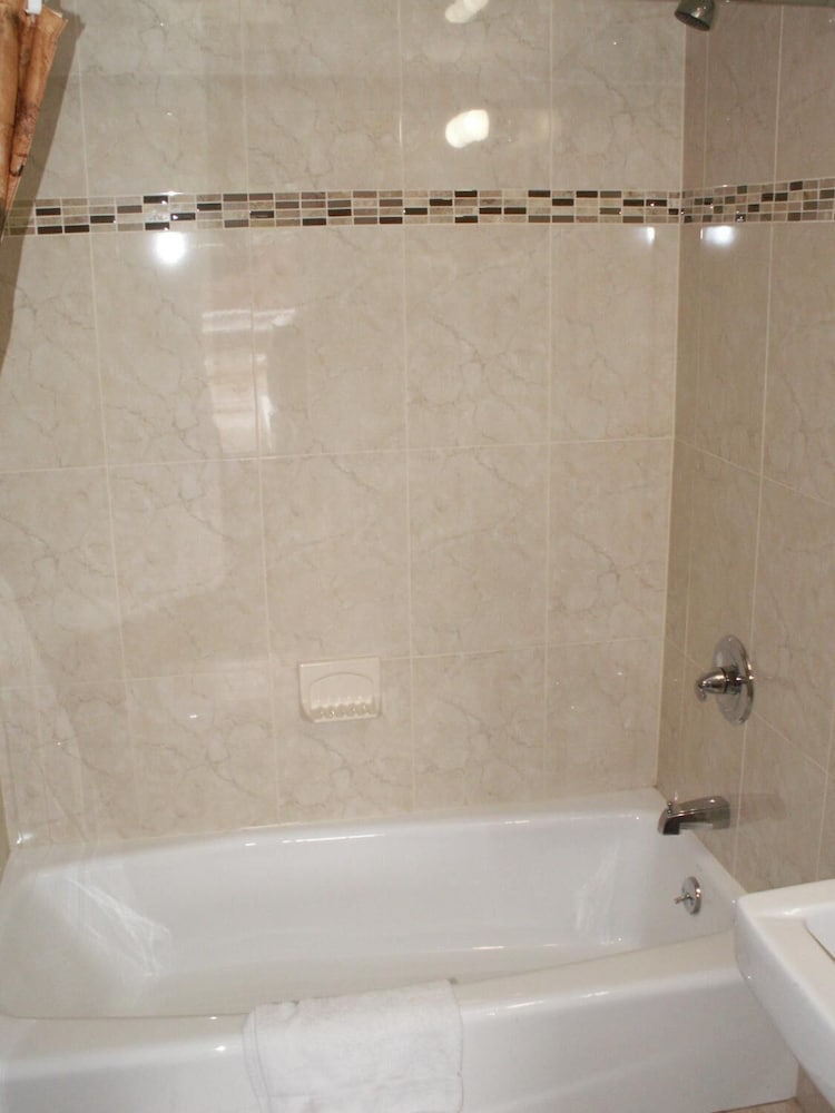 New Relax Inn - photo 30