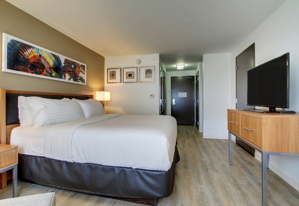Holiday Inn Peoria At Grand Prairie by IHG - photo 11