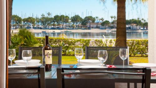 Apartamento Blue Carabela — 4-Star Luxury Hotel in Alcudia, Spain