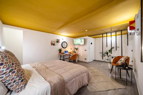 In the city center Politeama district — 4-Star Luxury Hotel in Palermo, Italy