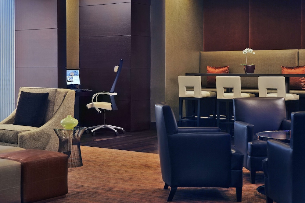 Hyatt Regency O'Hare Chicago - photo 59