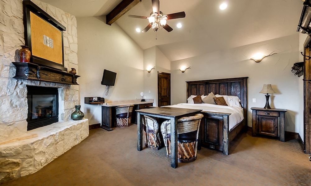 Rustic Creek Ranch Resort - photo 15