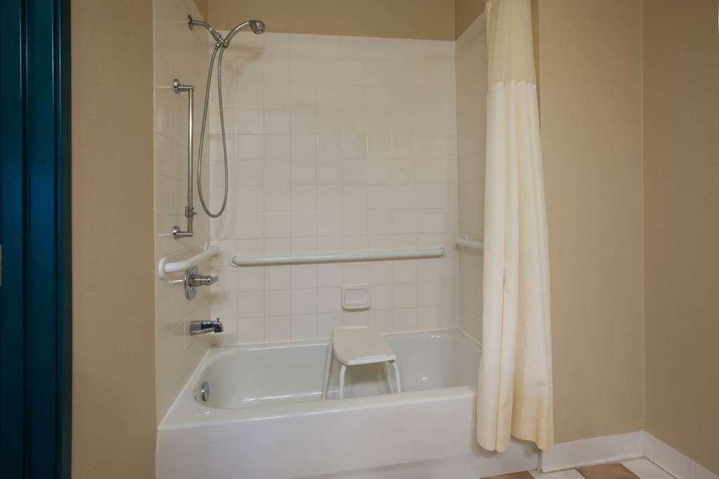 Baymont by Wyndham Franklin - photo 13