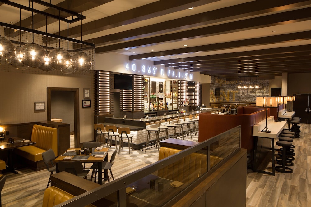 Sheraton Parsippany Hotel - photo 27